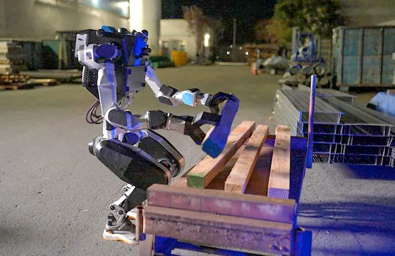 🤖 Noble Machines dévoile Moby, son humanoïde capa