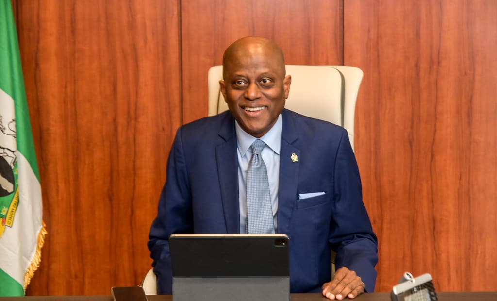 🌍 La Banque Centrale du Nigeria (CBN) resserre le