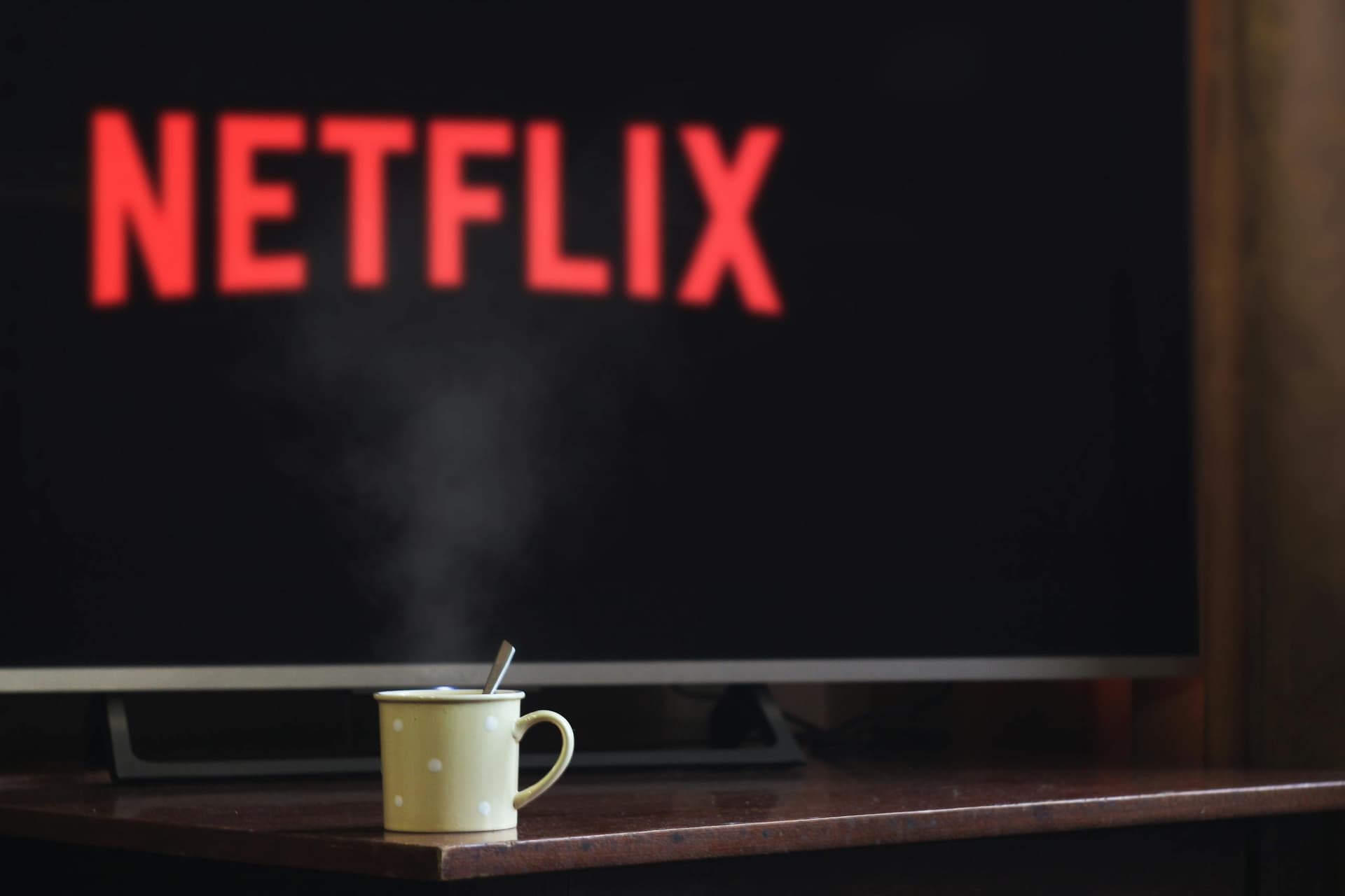 💼 Netflix lance son premier modèle AI public, mar
