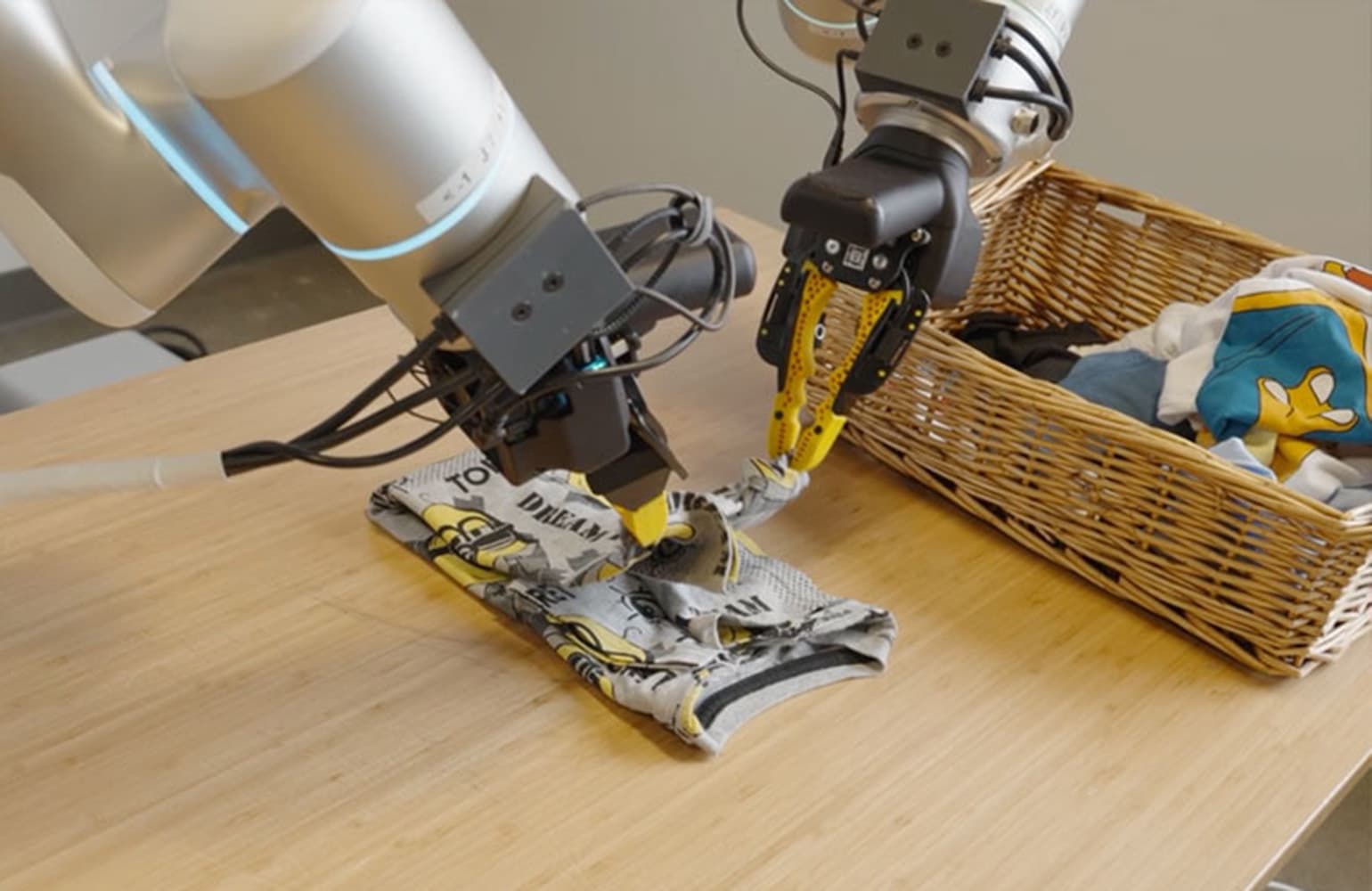 🧠 Generalist AI Inc. a présenté GEN-1, un modèle